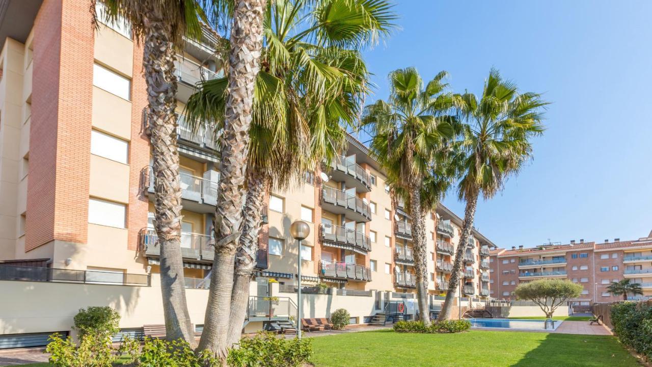 2P-51 - Lloret De Mar Exterior foto